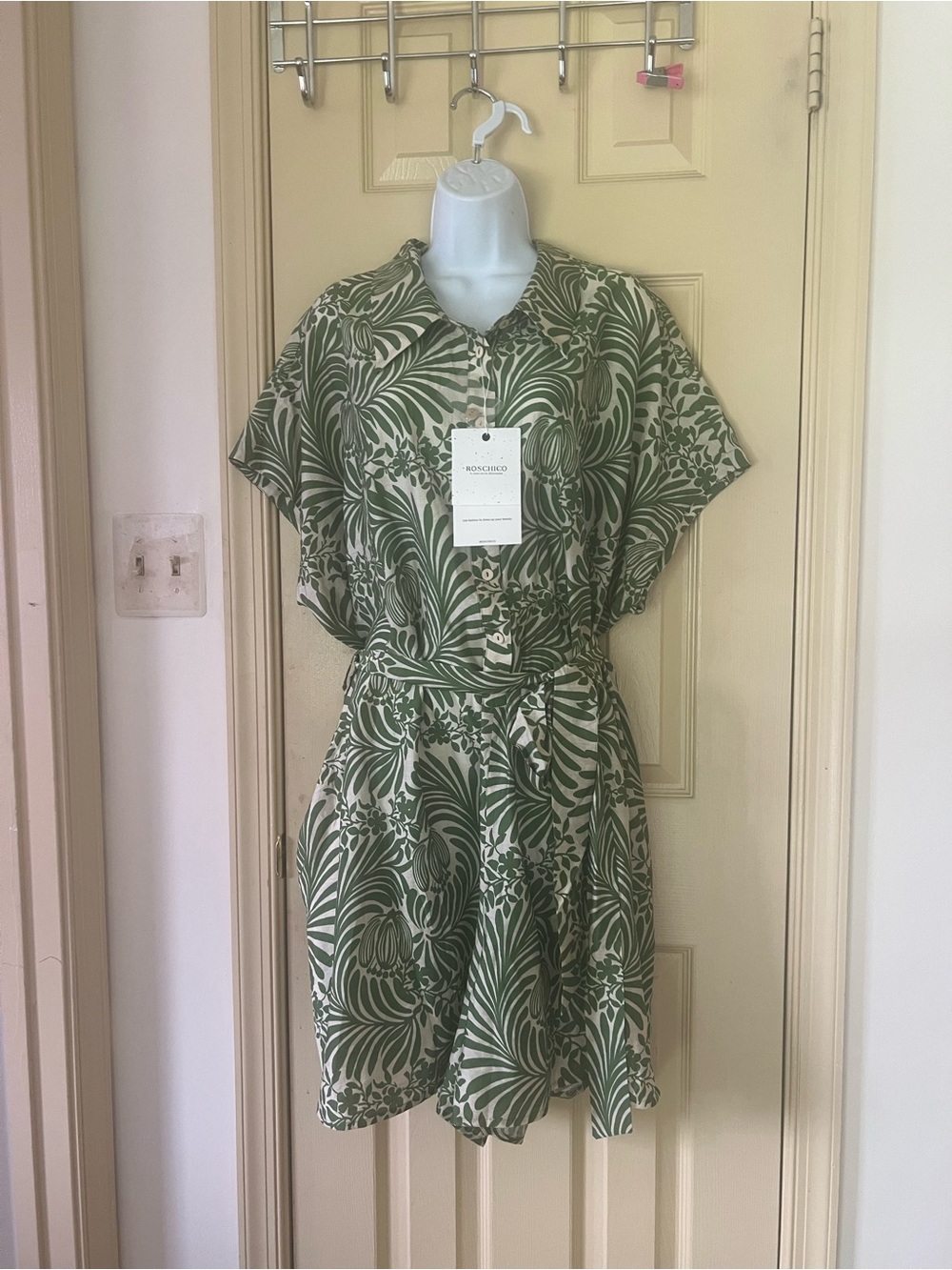 NWT Green Printed Short Sleeve  rumper Dress with Belt  size 5X length 50 inches